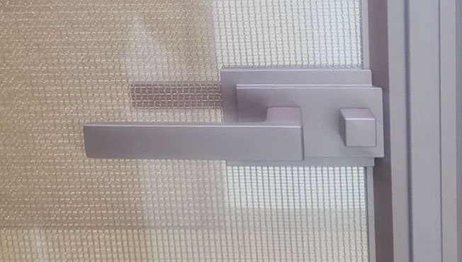   Profil Doors замок магнитный горизонтальный Vitra с ручкой Comit 355 для серии AV